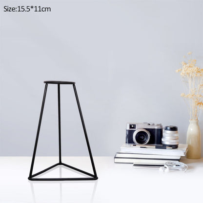 Retro Iron Line Vase